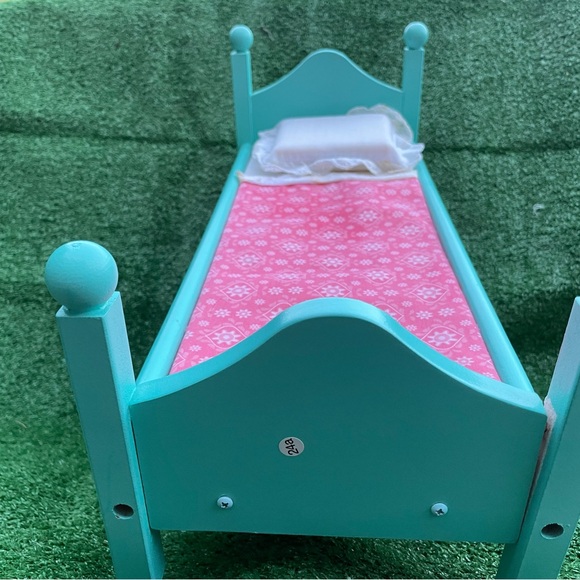 Doll Bed - Picture 4 of 5